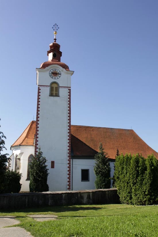 Church of St. Jurij, Spodnje Hoče